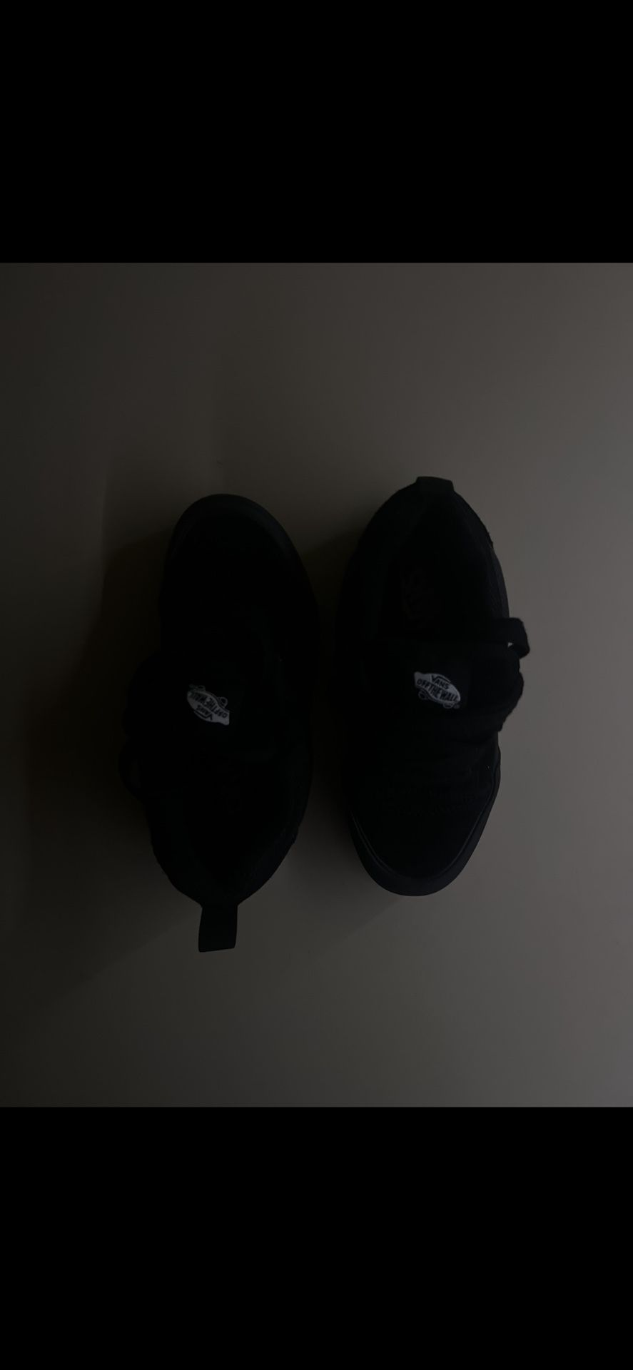 Black Off The Wall Vans