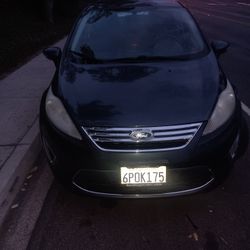 2011 Ford Fiesta