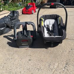 Graco car seat and base