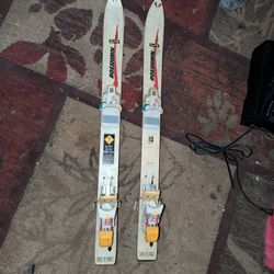 KIDS ROSSIGNOL TYROLIA 03 SKIS