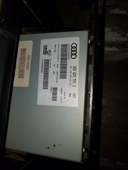 06 Audi a4 2.0t Sirius radio module and compartment