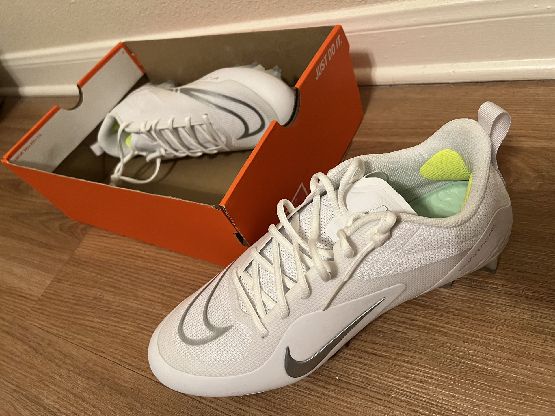 Nike Alpha Huarache 8 Pro Lax Cleats Size 11 for Sale in Houston, TX