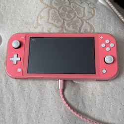 Nintendo Switch Lite Console (coral) 