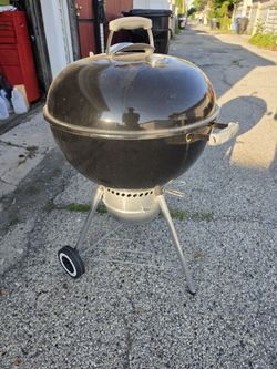 Weber Charcoal Grill