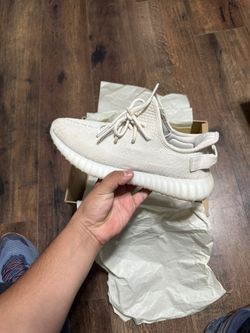 White Yeezy 350s
