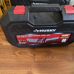 Husky Mechanics Tool Set 94pcs