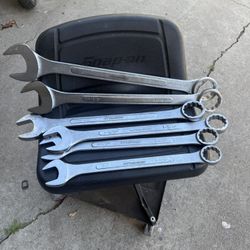 Pittsburgh Wrench Set