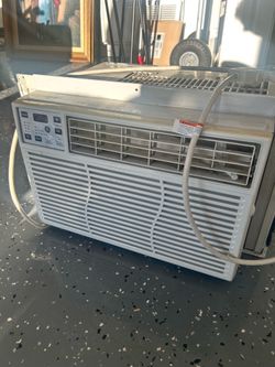 General Electric 6000btu Window A C