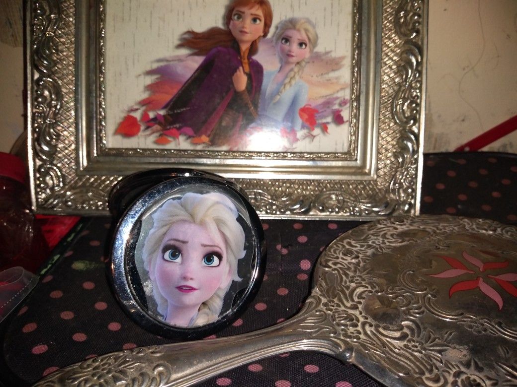 Picture hand held mirror and pocket mirror