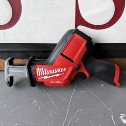 Milwaukee M12 Fuel Hackzall 