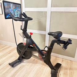 Peloton Bike - Excellent Condition + Weights Included - $375 OBO