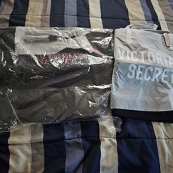 Victoria Secret Tote Bag $ 10 Each 