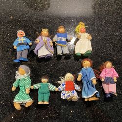 Vintage Lot of 9 Melissa & Doug Adorable Wooden Dolls w/Flexible Arms, Legs Rare