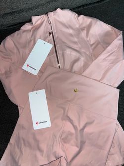 Lululemon Pink Two-Piece Set with Tags