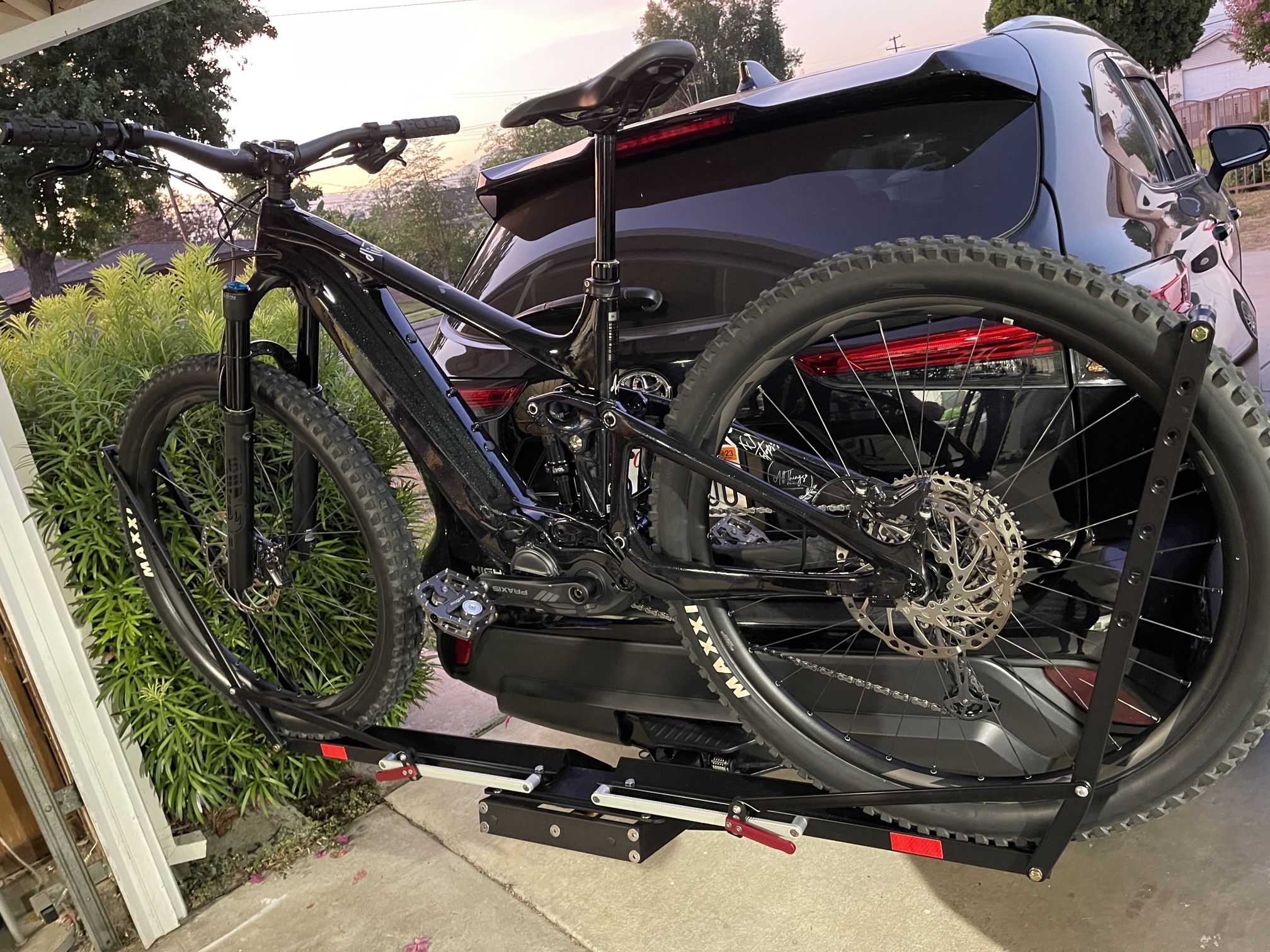 1UP 2" Super Duty Single Bike Rack (Ebike Rated) for Sale in West