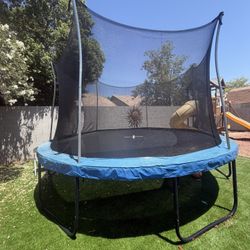 Trampoline 