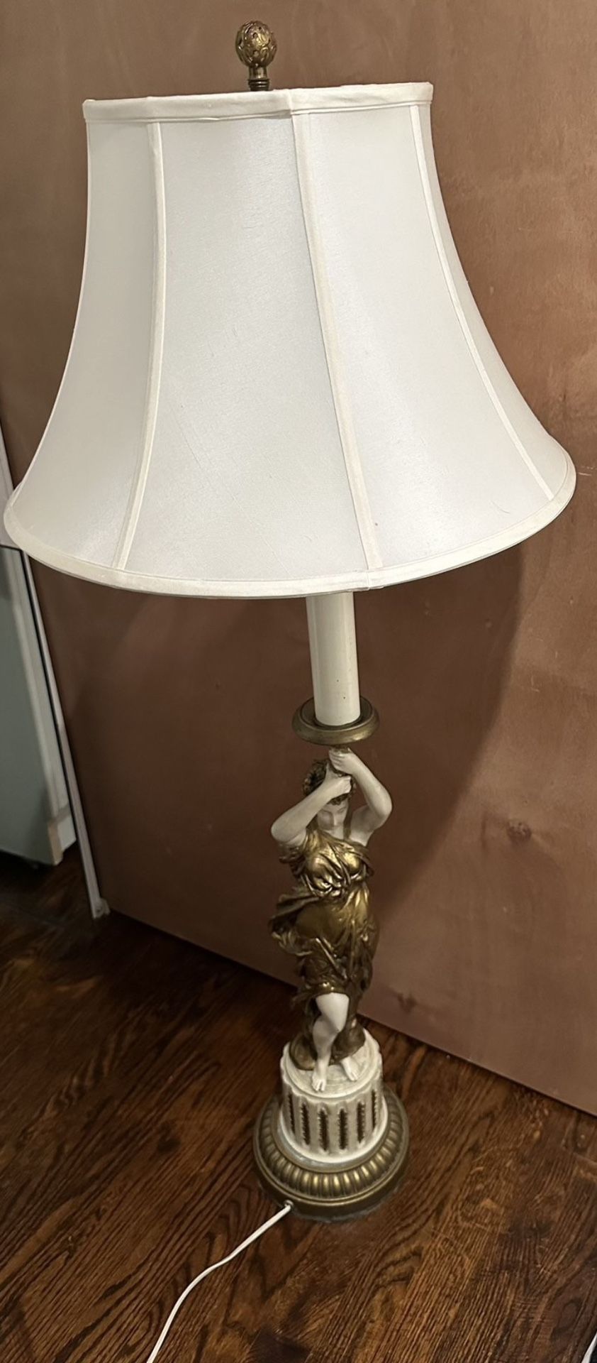 Vintage Lady Lamp