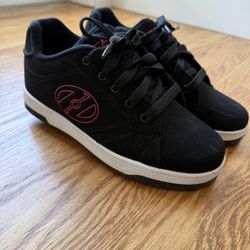 Heelys, Youth, Black Size 5