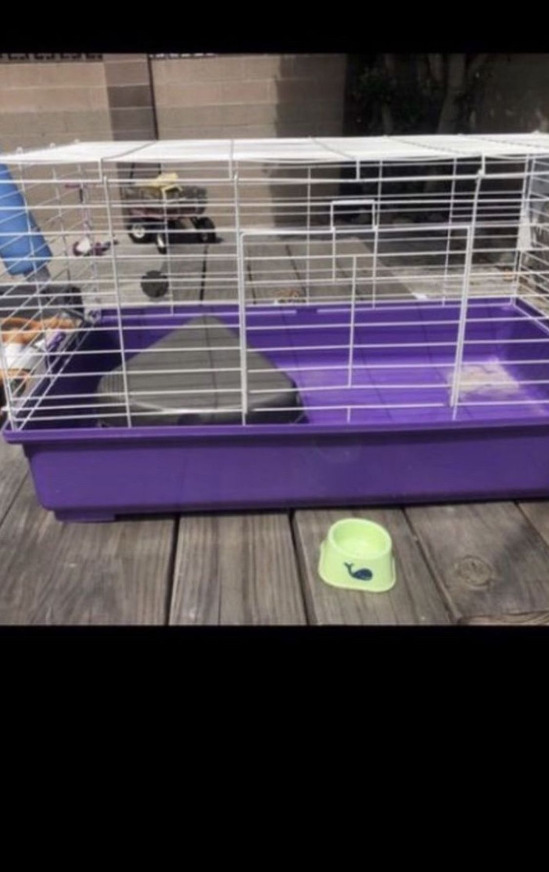 Pet Cage With Supplies