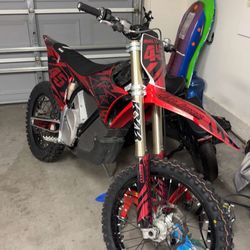 2024 Stark Varg mx 1.0