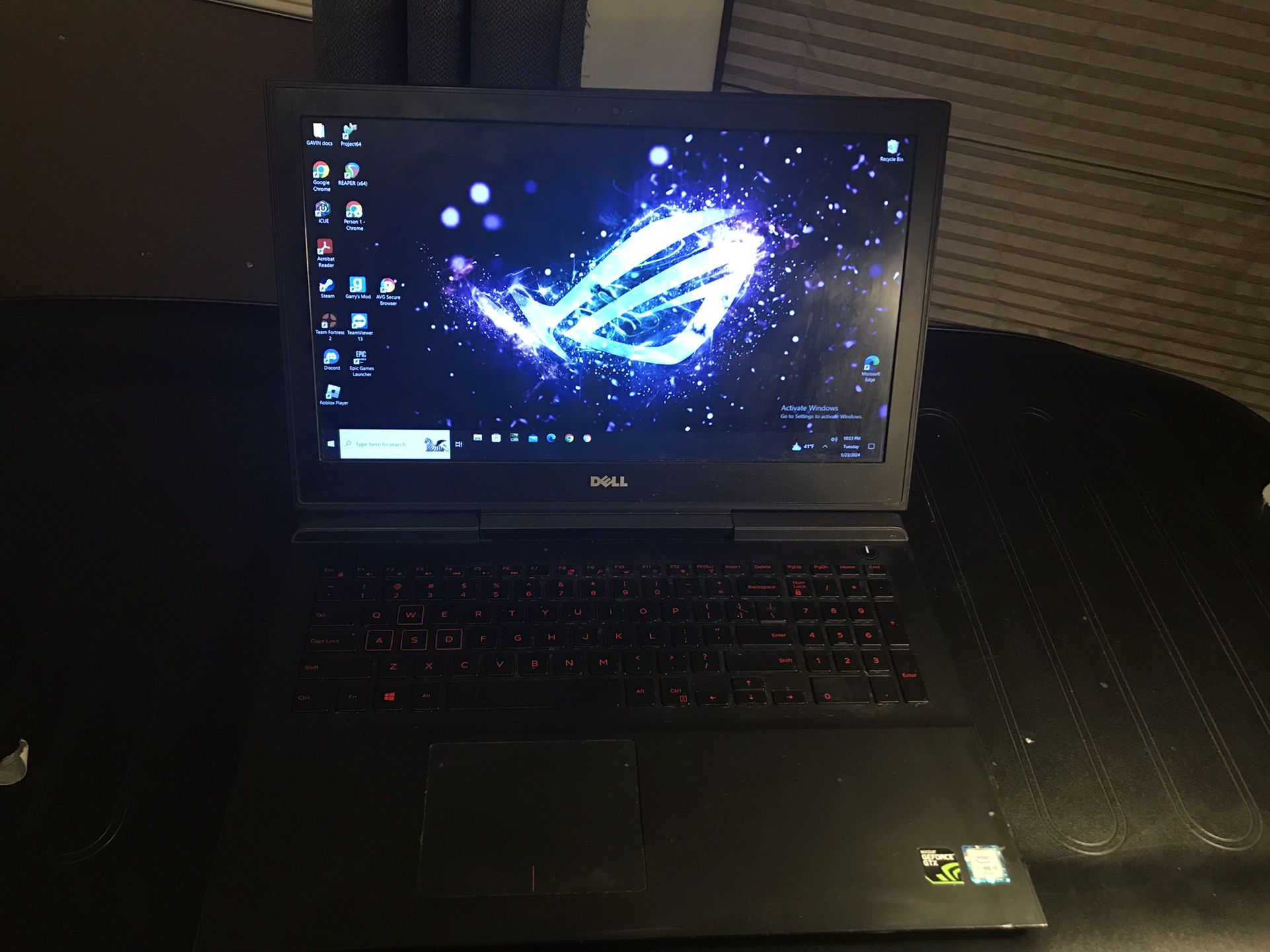 Dell Inspiron 15 7000