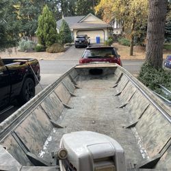 16ft 1982 Bass Tracker and 25 Hp Mercury 