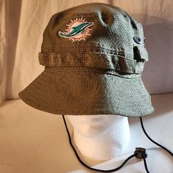 Miami Dolphins New Era 2019 Salute to Service Sideline Adventure Bucket Hat - Olive
