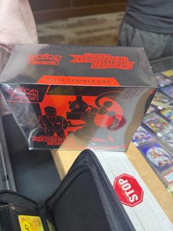 Pokemon Destined Rivals ETB