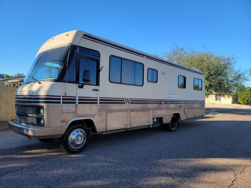 1987 Rvs 1987 Winnebago Rv Camper for Sale in Phoenix, AZ - OfferUp