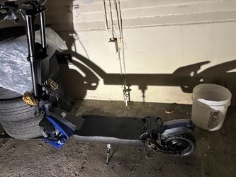 Tomofree electric scooter/ dual motors