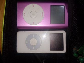 APPLE iPods 4 GB