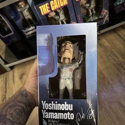Yoshinobu Yamamoto bobble head 