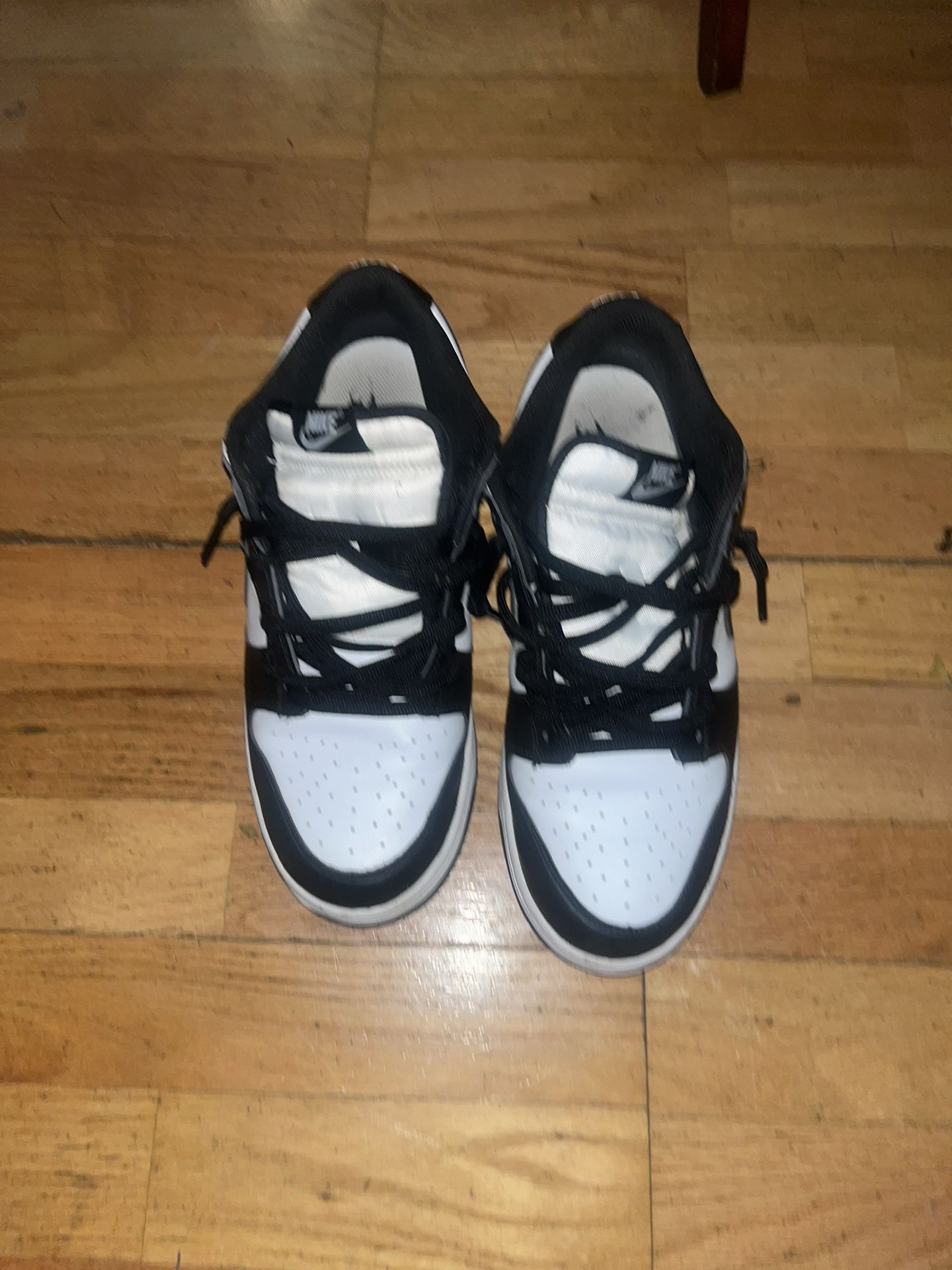 Nike Panda Dunks 9.5