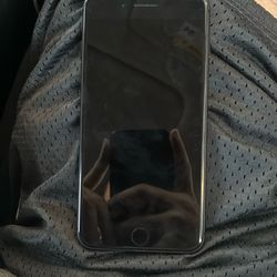 description iPhone 8 Plus Doesn’t Turn On check description