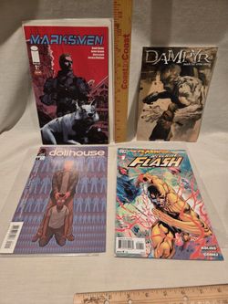Comic Books-lot Of 4,a Nice Variety From 2005-2011