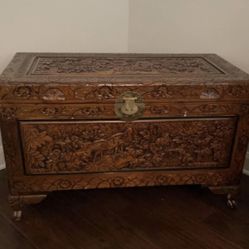 Antique Wooden chest/trunk