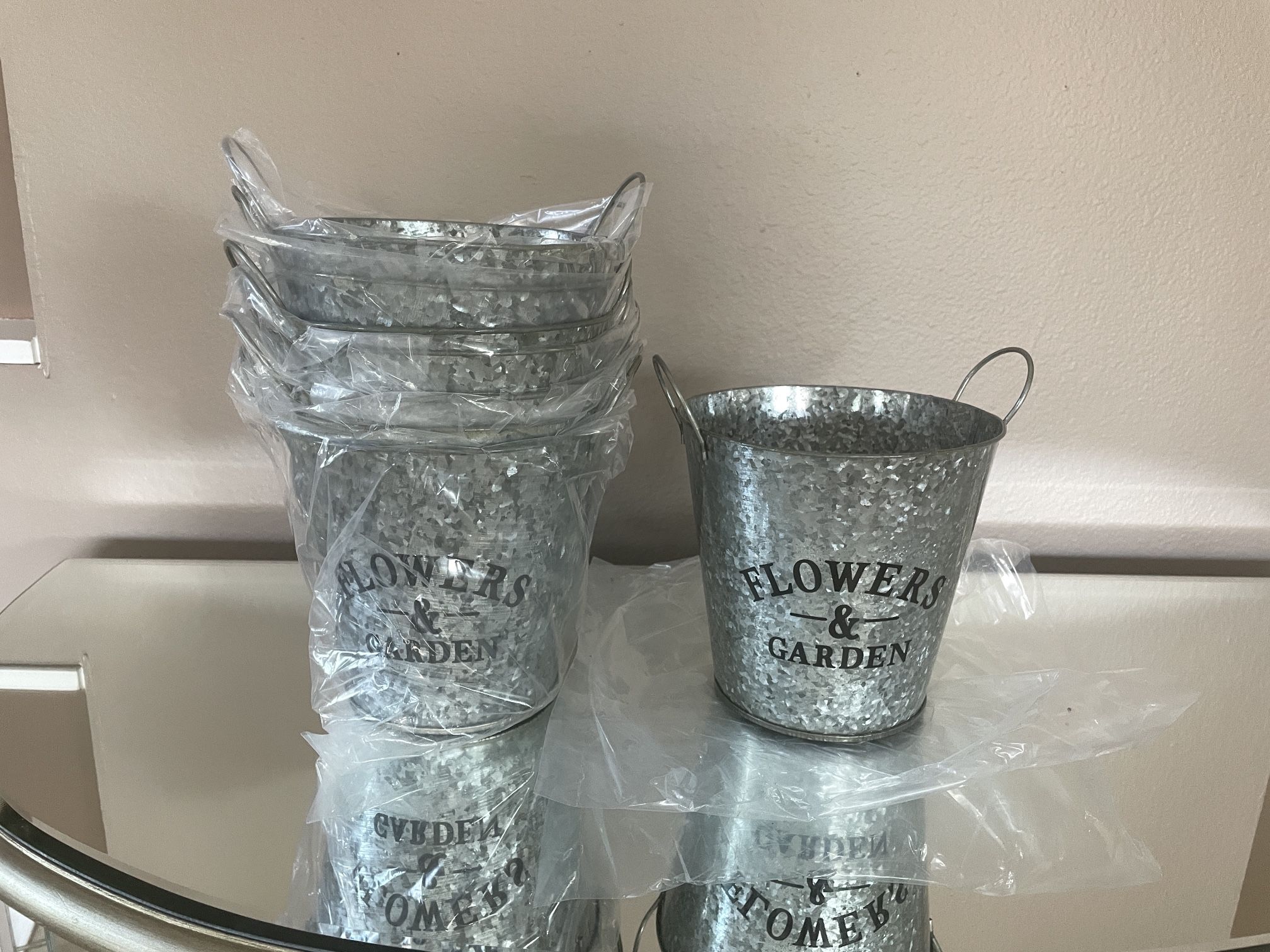 New Flowers Pots