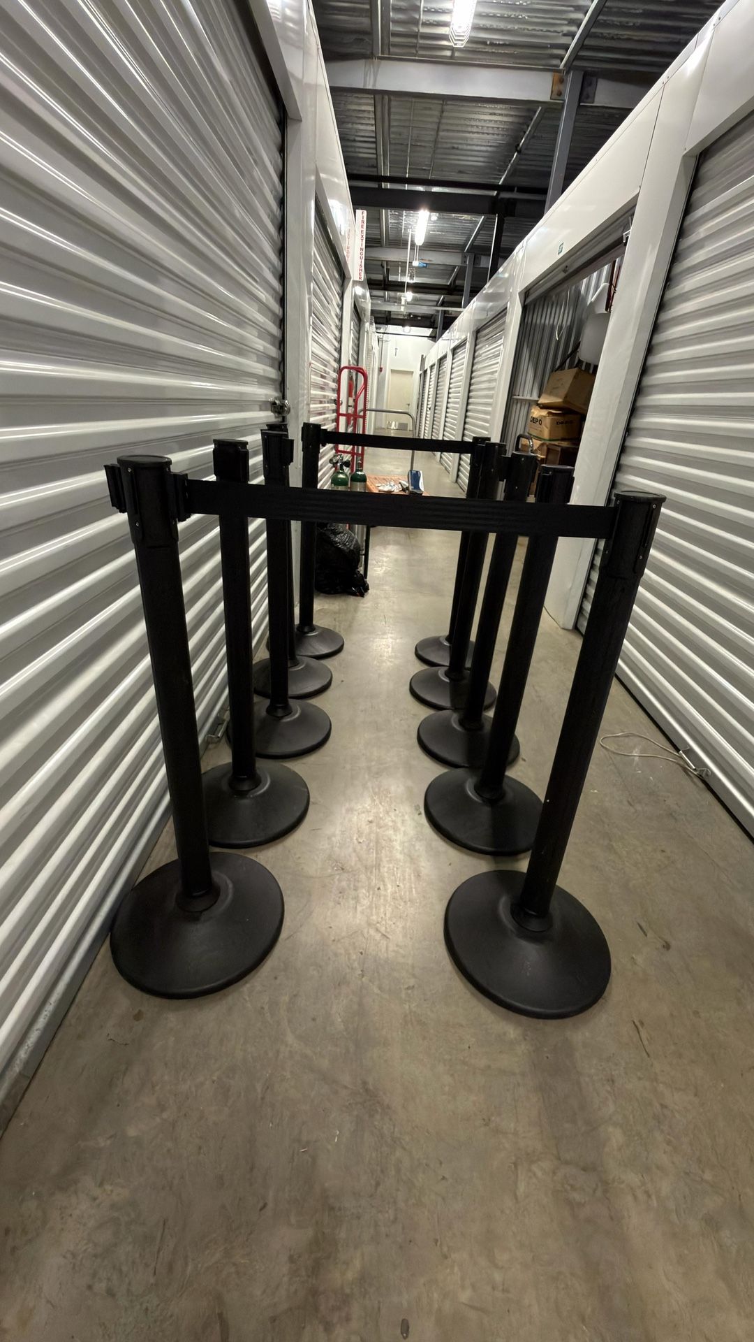 📍 Crowd Control Stanchions / Retractable Belt Barriers – Set of 8