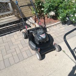Craftsman Lawnmower Self Propelled 7HP 22"