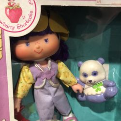 Vintage Almond Tea Strawberry Shortcake Doll