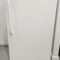 Frigidaire Freezer Works Perfect 