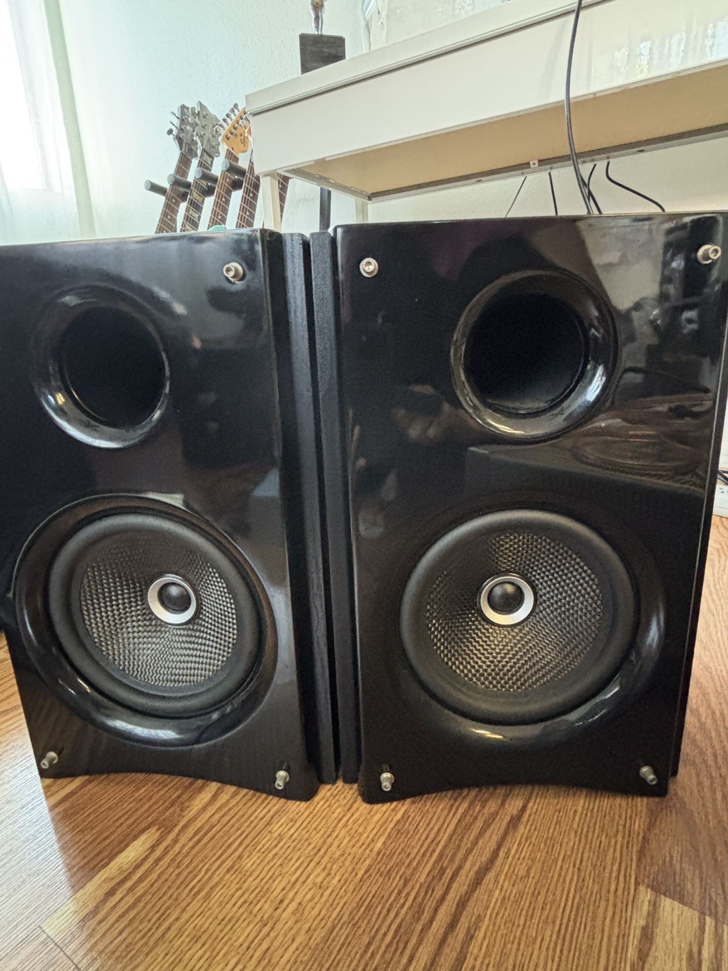Insignia Speakers