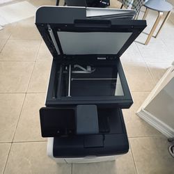 Xerox VersaLink C405 Color Printer + Toner Included – Ready to Use