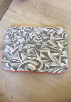 Incase 15” laptop case