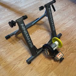 Schwinn Magturbo Bicycle Trainer Stand