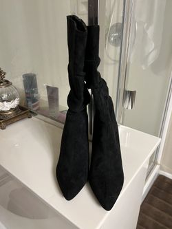 Nice Mid calf Boots 7.5 $20 Firm 
