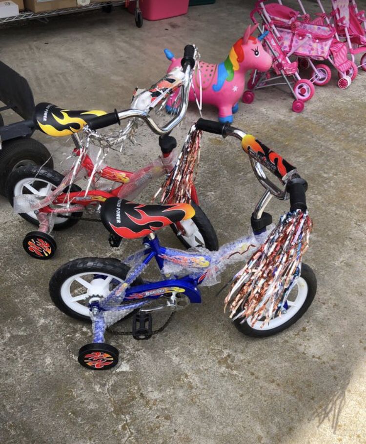 Two kids bikes.