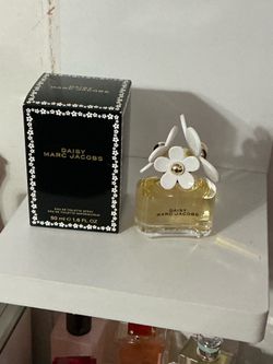 Daisy Marc Jacobs