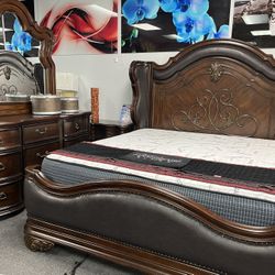 🤩🤩Solid Wood Bedroom Sets On Spring Deals Days!!  5pc Set $1999 🤩🤩