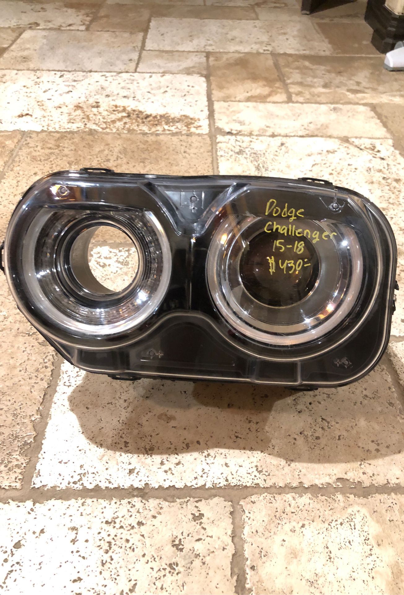 Dodge Challenger 2015-2019 Left Headlight